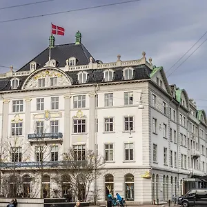 Royal Hotell
