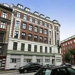 9 Små Hjem ** København